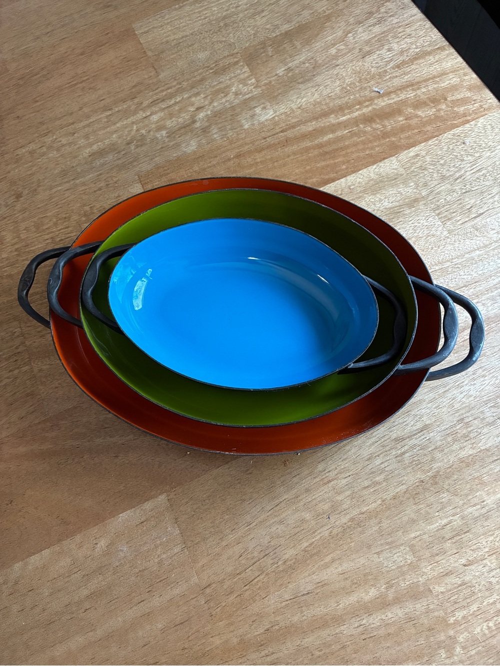 Colorful Oval Serving Dish Set - Vtg  Enamel Ware Skillet Saute Set 3